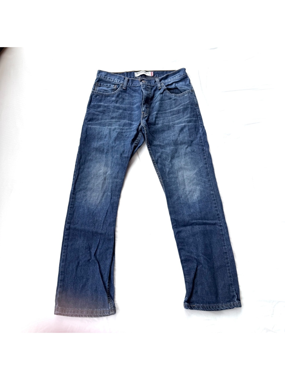 Y2K Levis straight leg jeans 32" medium blue 505